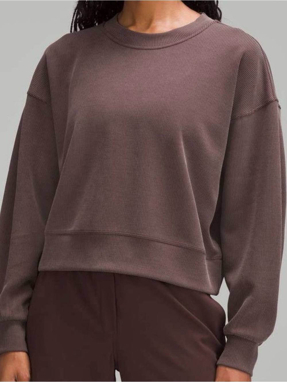 Lululemon Ribbed Softstreme Perfectly Oversized Cropped Crew
Espresso